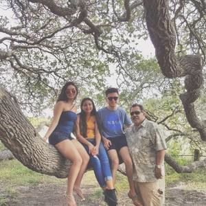 Meet your Posher, Isaiah